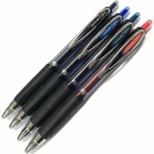 UNI-BALL UMN207 Signo Retractable Gel Pen